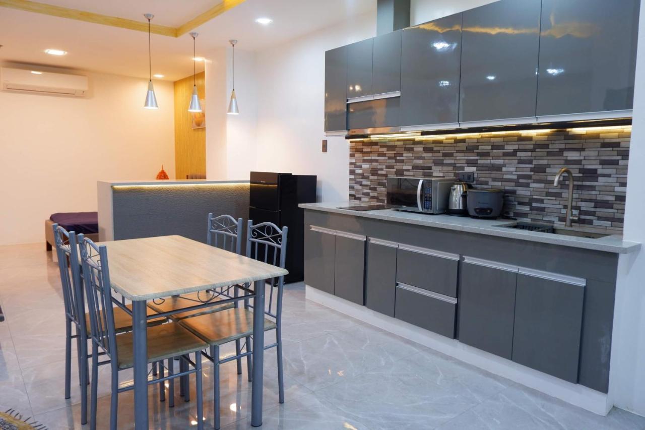 Cozy Entire Condo Unit With Pool Access Ángeles Exterior foto